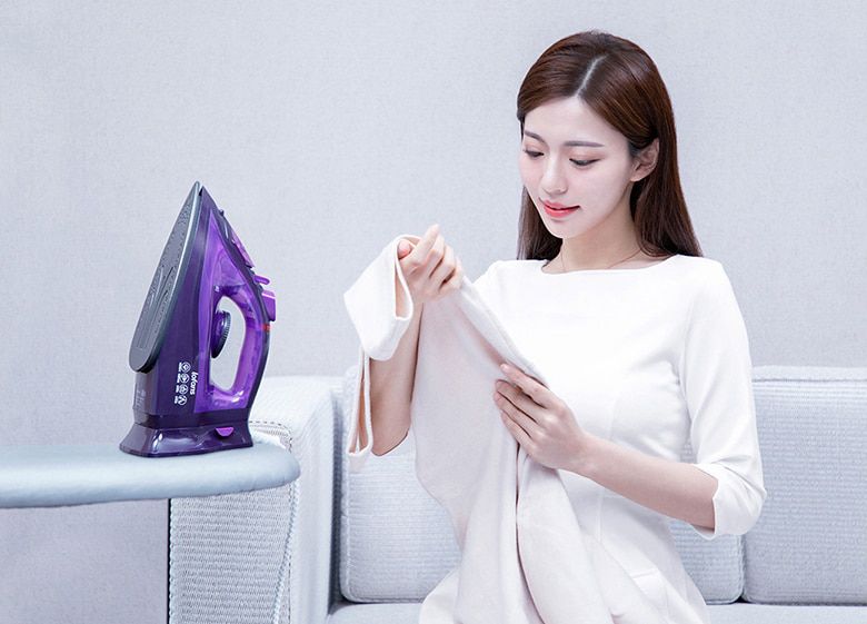 NEW Lofans YD-012V Cordless Electric Steam Iron 